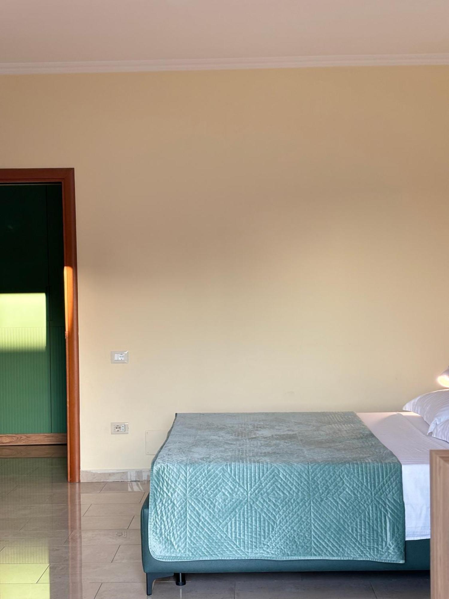 Tam 2Bdr Center Taiwan Apartment Тирана Экстерьер фото